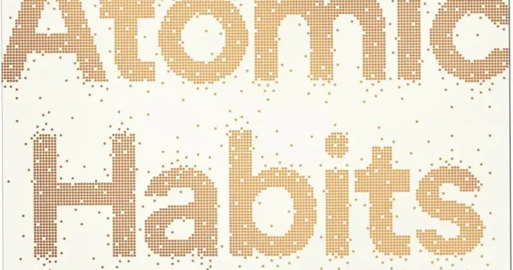 Book cover of Atomic Habits by James Clear, a guide to building powerful habits through small changes.