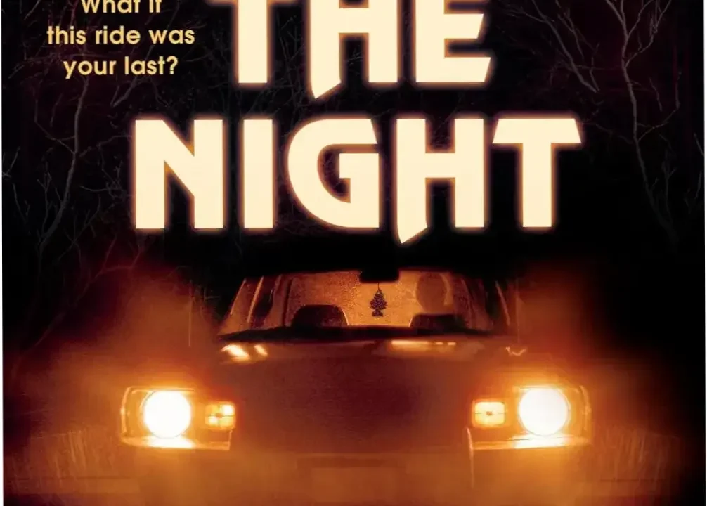 Book cover of Survive the Night by Riley Sager depicting a high-tension psychological thriller